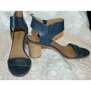 Lucky Brand Shoes Blue Woven Leather Sandal 9.5